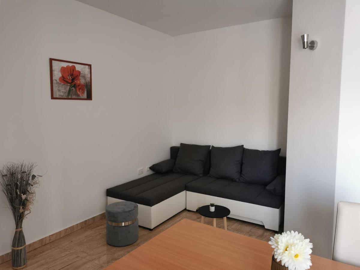 Апартаменты Apartman Martina Krsan Экстерьер фото